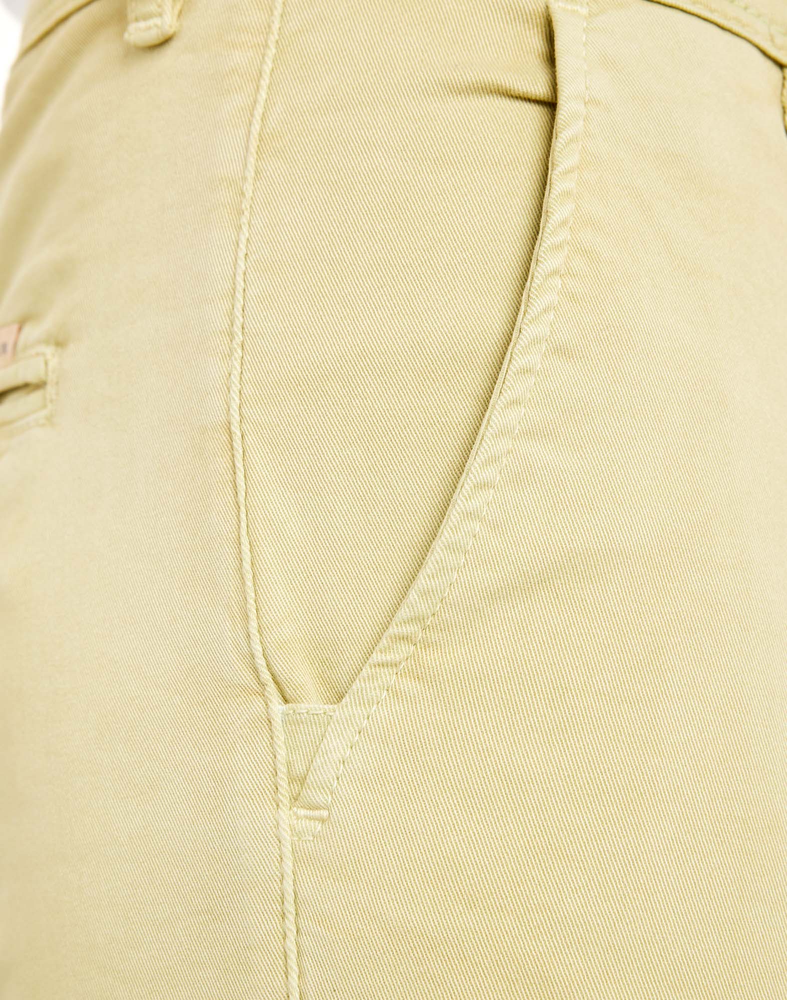 Men's pants chino cut LEMONGRASS
