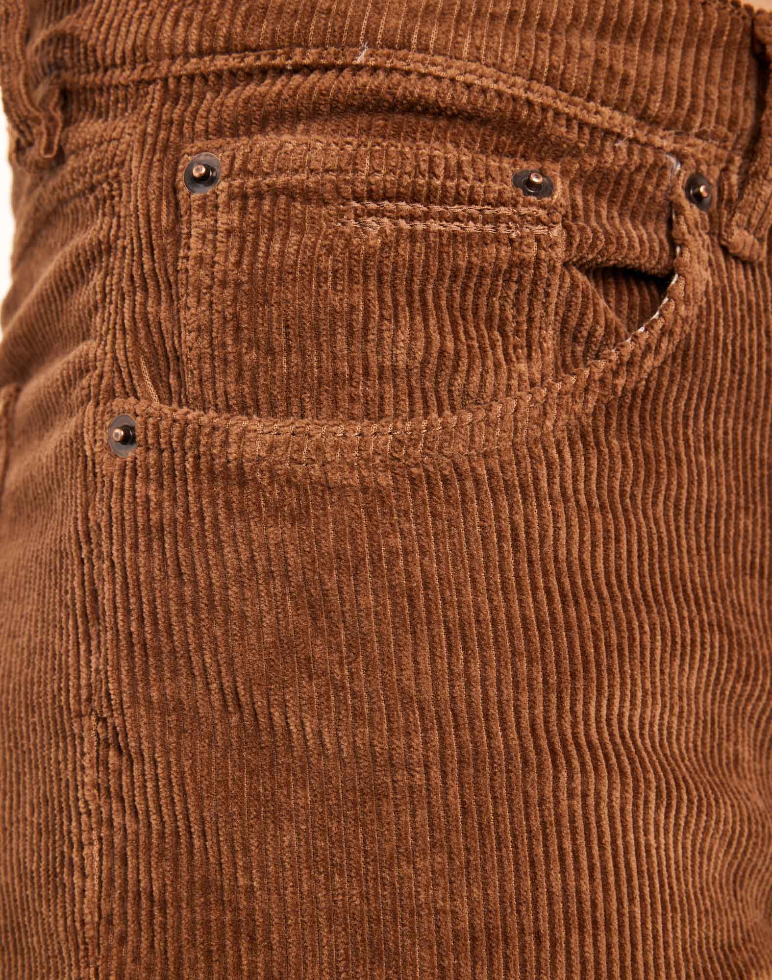 PANTALON REGULAR CHOCO