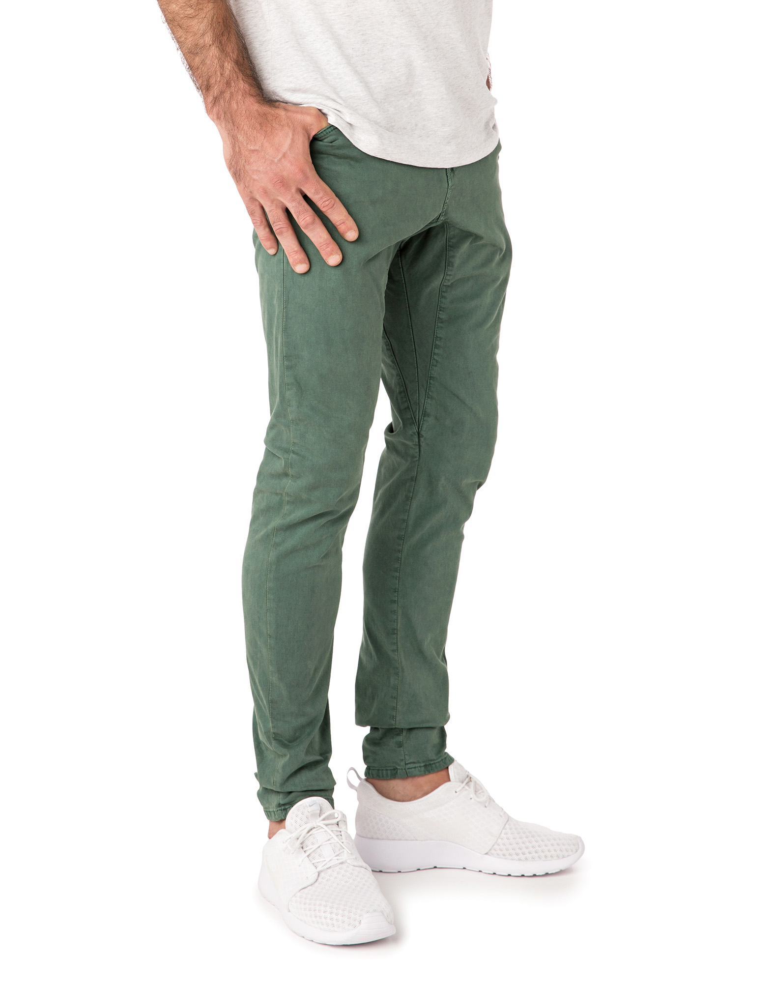 PANTALON STRAIGHT JUMPBASIL