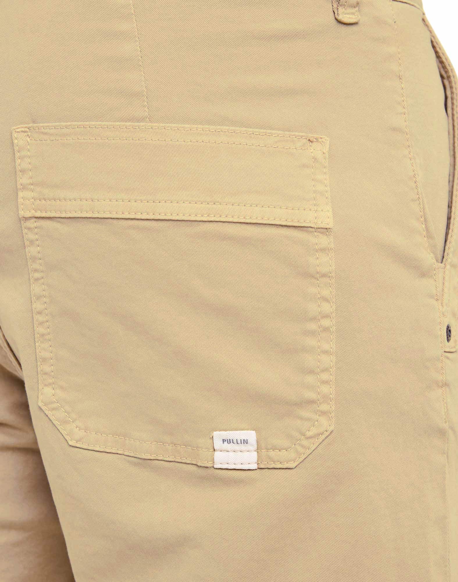 SHORT LOOSE CREAM