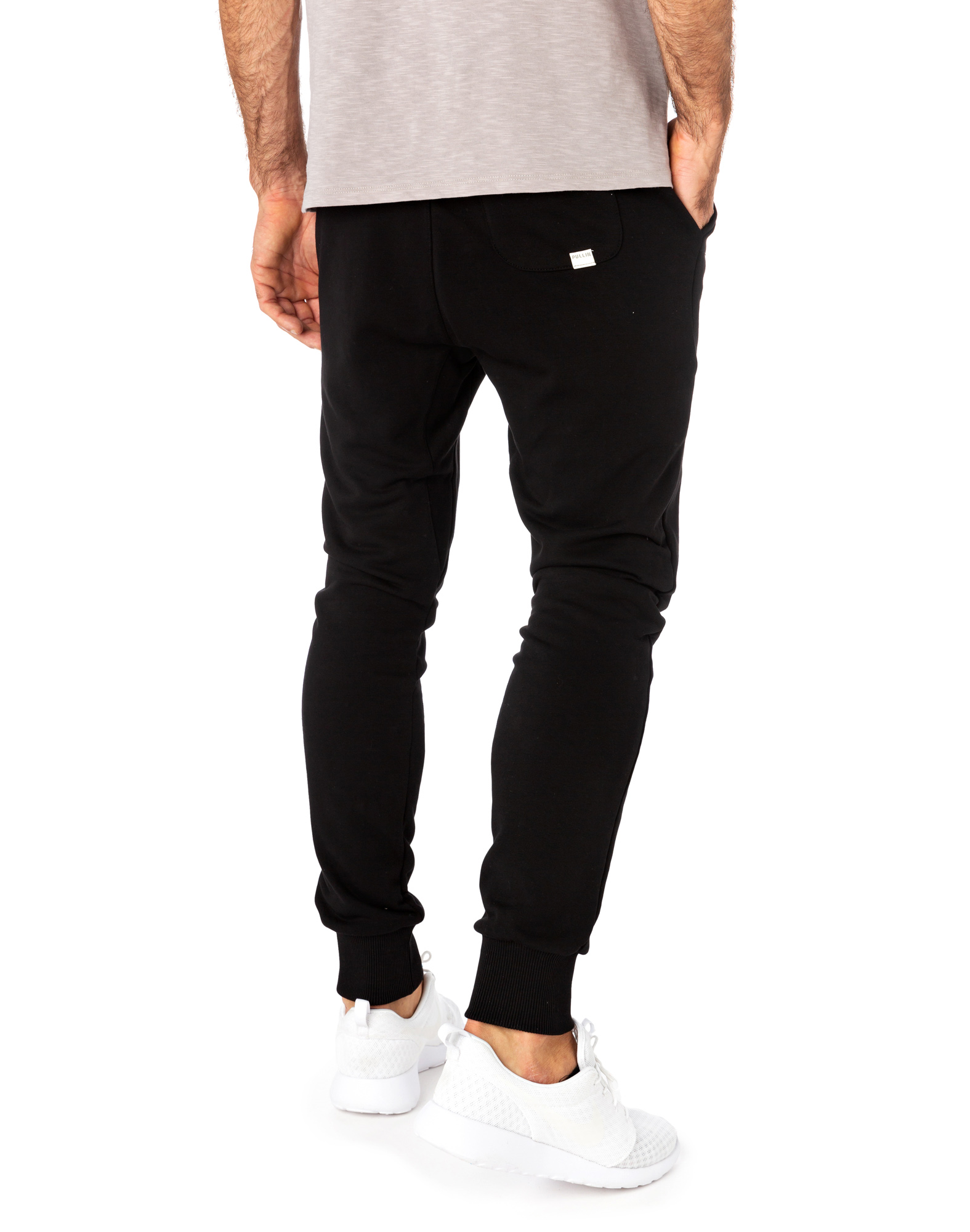 JOGGING BLACK